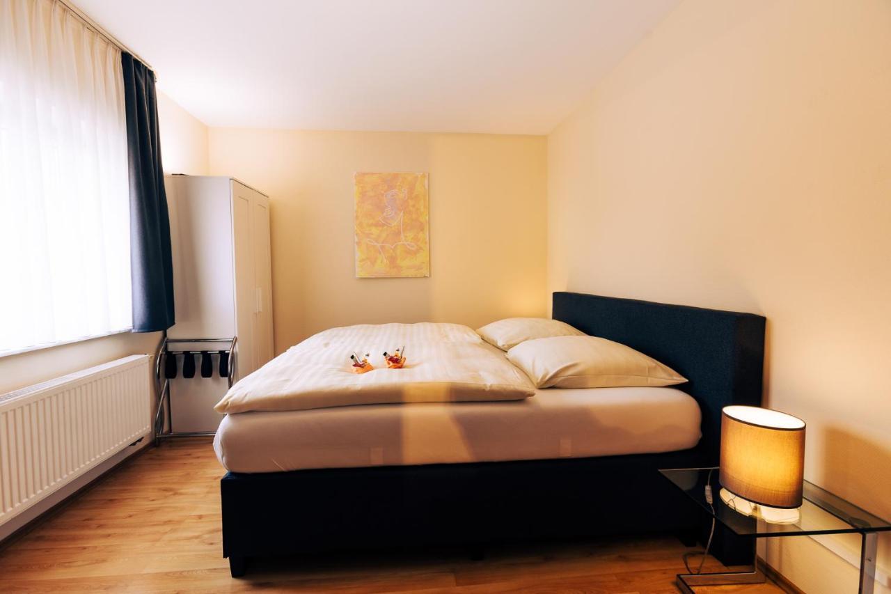 Hotel Restaurant Zagreb كولونيا المظهر الخارجي الصورة