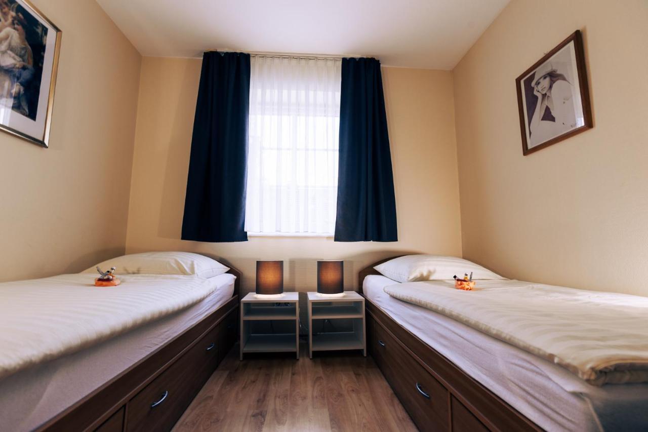 Hotel Restaurant Zagreb كولونيا المظهر الخارجي الصورة