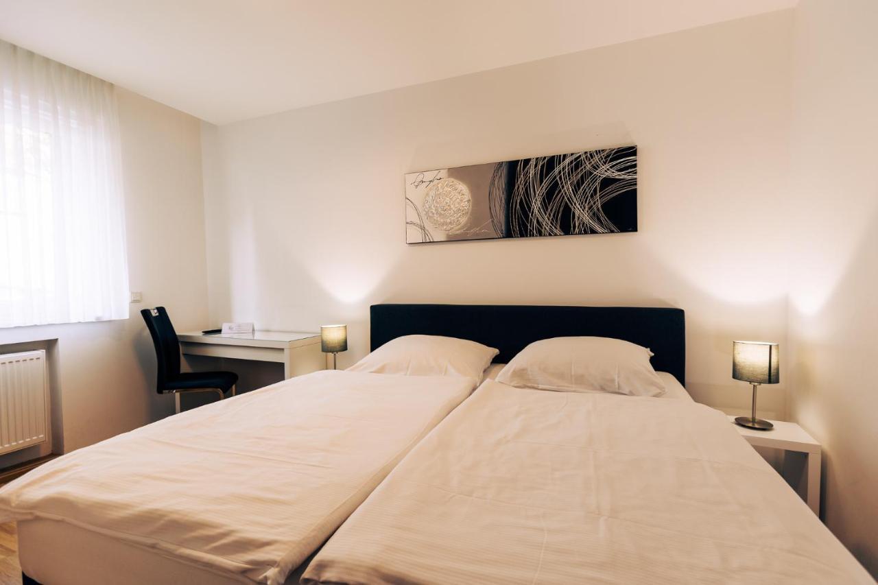 Hotel Restaurant Zagreb كولونيا المظهر الخارجي الصورة