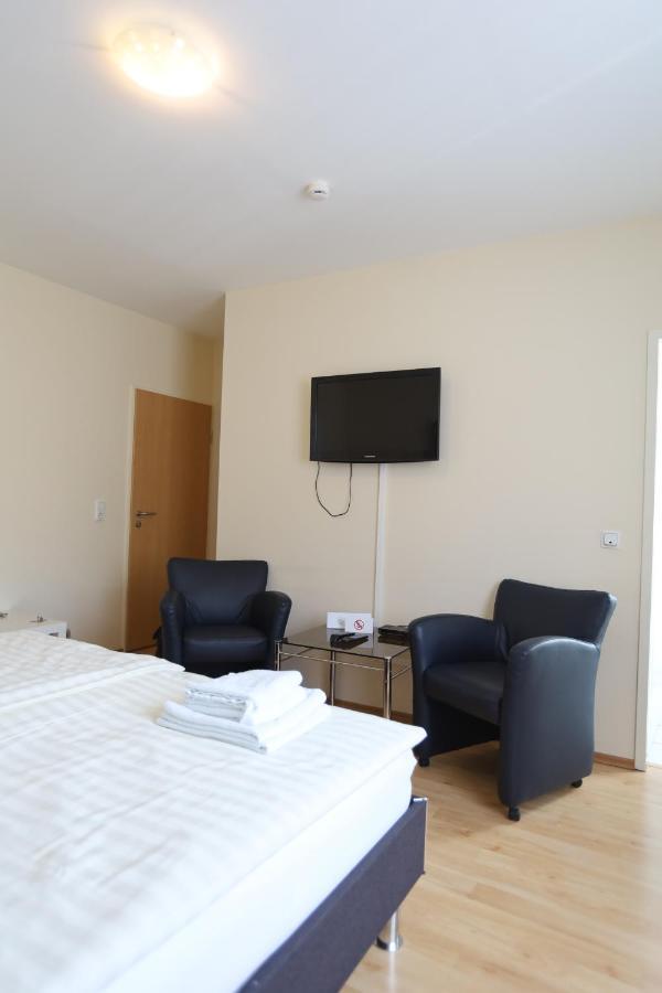 Hotel Restaurant Zagreb كولونيا المظهر الخارجي الصورة