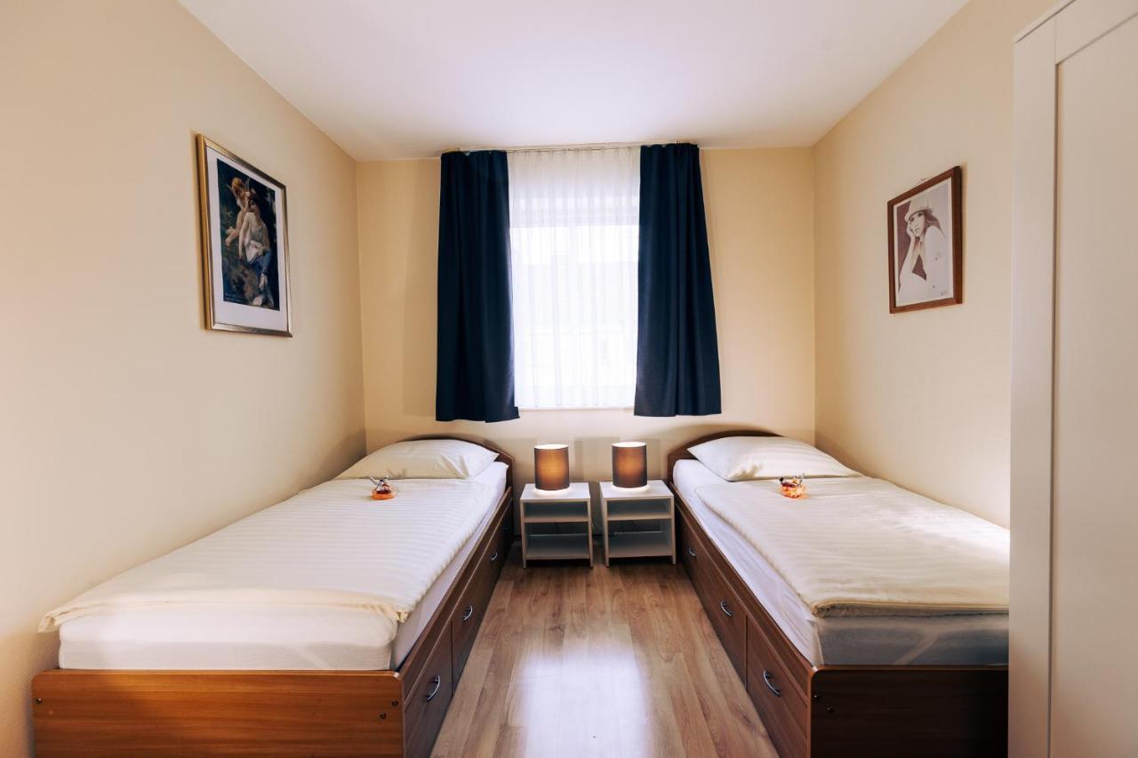Hotel Restaurant Zagreb كولونيا المظهر الخارجي الصورة