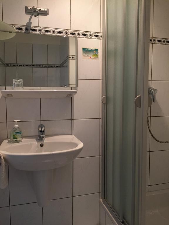 Hotel Restaurant Zagreb كولونيا المظهر الخارجي الصورة